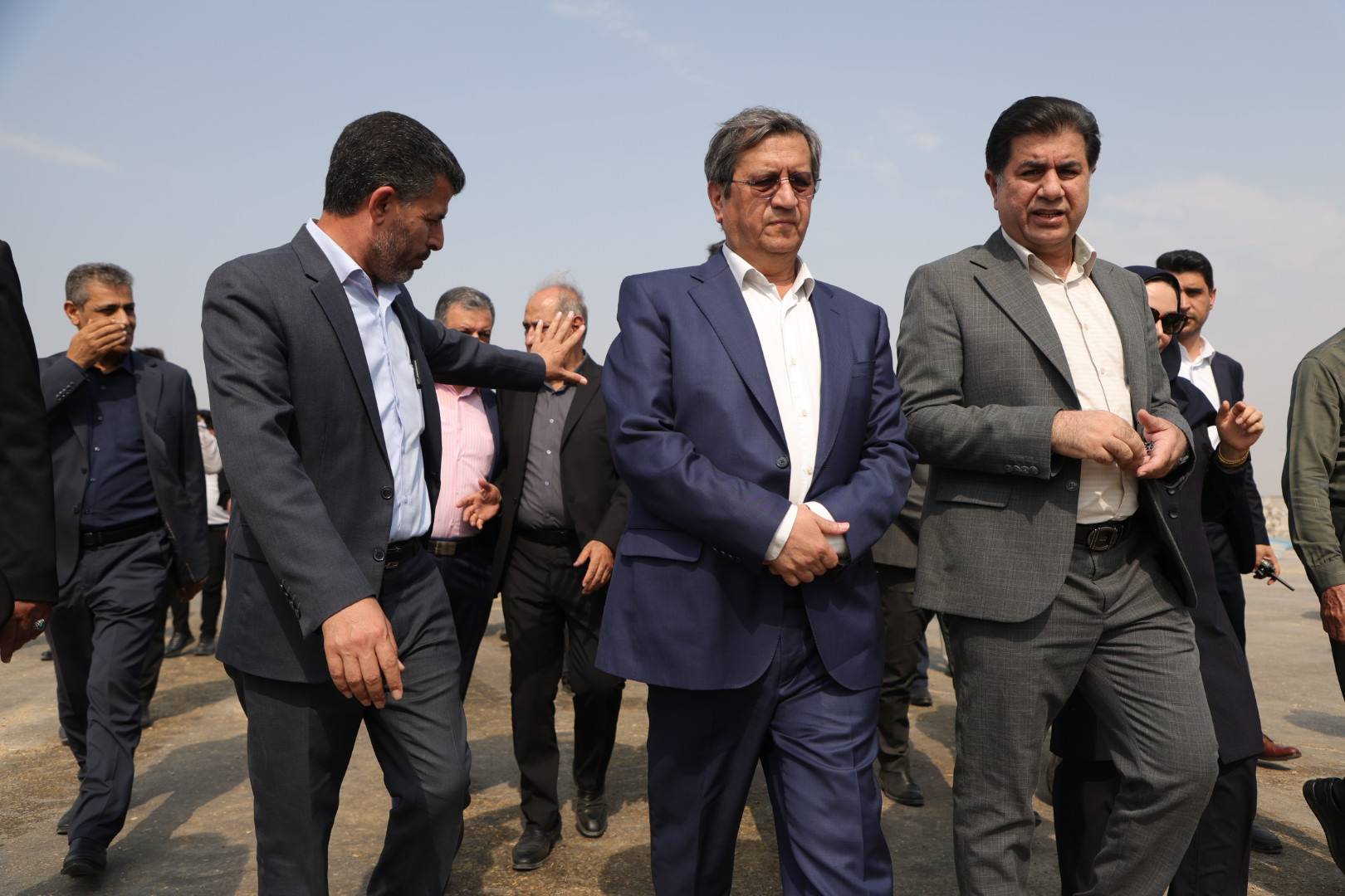 در سفر رئیس‌کل بانک مرکزی به خوزستان چه گذشت؟