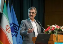 اخذ اختیارات لازم برای مدیریت بازار ارز/ عامل اصلی نوسان نرخ ارز عملیات روانی است