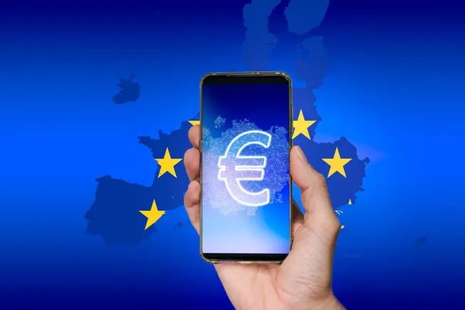 تلاش اروپا برای کاهش وابستگی پولی به آمریکا با یورو دیجیتال