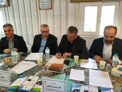 میز خدمت بانک سرمایه در محل نماز جمعه تهران برپا شد