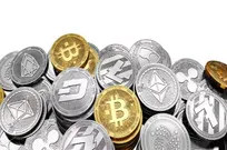 عقب‌نشینی بیت‌کوین زیر سایه موج فروش