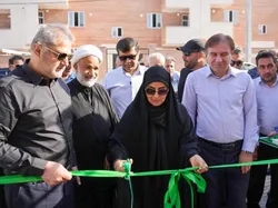 در سفر وزیر راه و شهرسازی به استان بوشهر کلید ۳۴۰ واحد نهضت ملی در برازجان تحویل شد/ نقش&zwnj;آفرینی مؤثر بانک مسکن در خانه&zwnj;دار شدن بوشهری&zwnj;ها